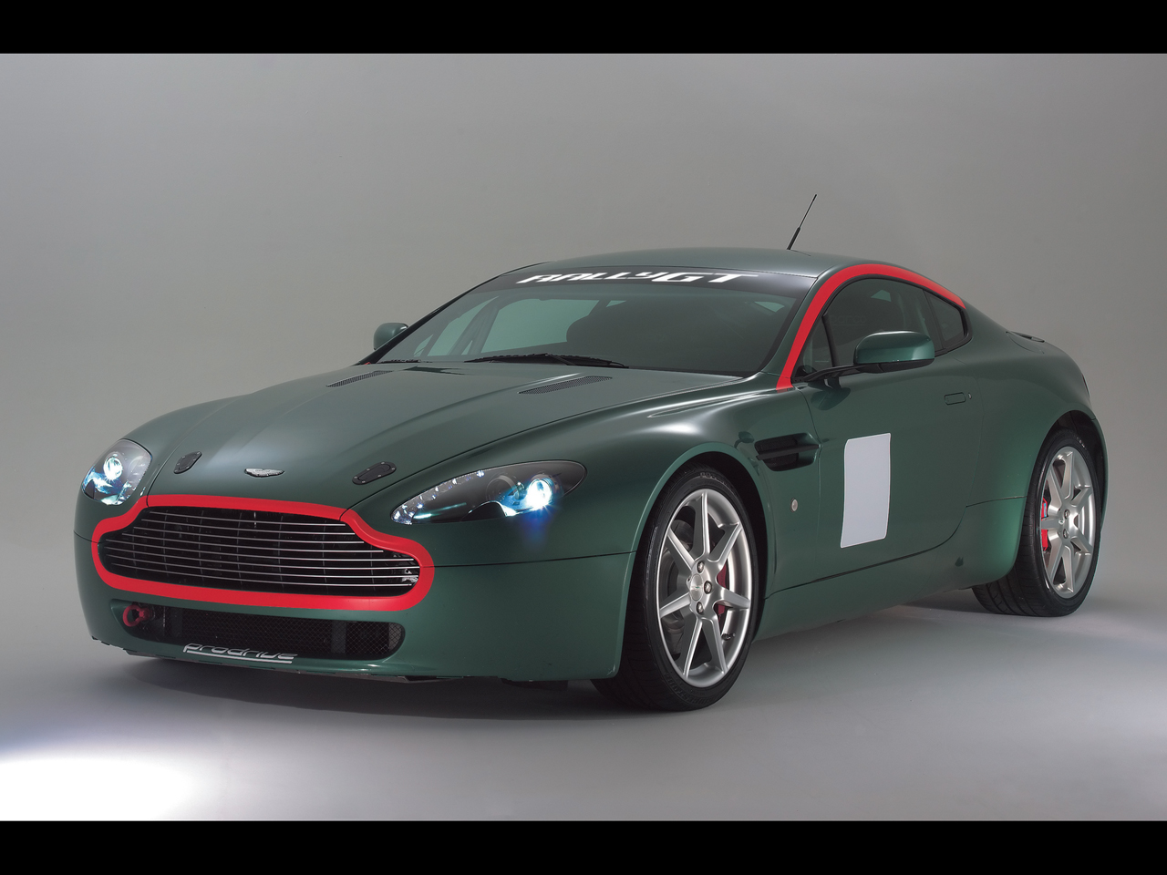 Aston Martin V8 Vantage Rally Gt